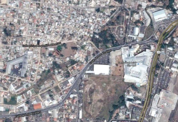 Al menos siete menores lesionados tras choque de microbuses