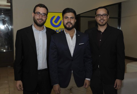 Un coctel por el éxito empresarial