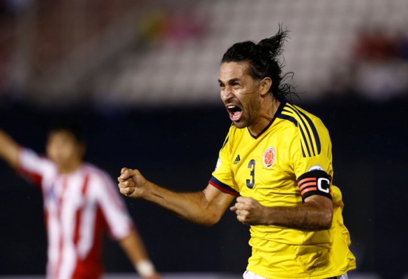 Colombia vence 2-1 a Paraguay