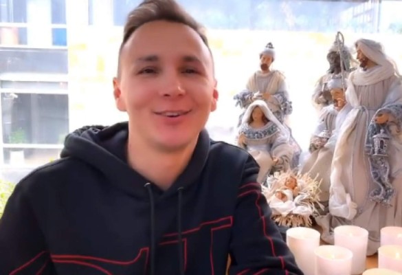 Hombre obliga a su hermano a heredarle su dinero y lo mata a él y a su madre