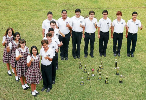 Macris School gana Olimpiadas Nacionales de Matemáticas