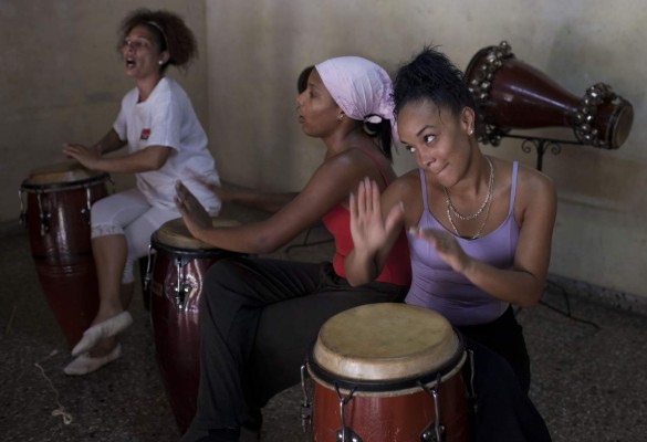 El rostro femenino de la percusión cubana