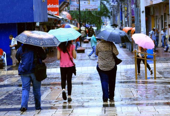 Honduras: Pronostican lluvias y bajas temperaturas en seis departamentos del país