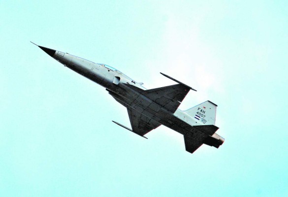 Amor patrio y cultura priman en los desfiles