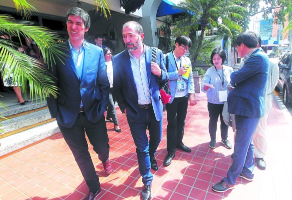 sin reclamar 100 mil cédulas en el Registro