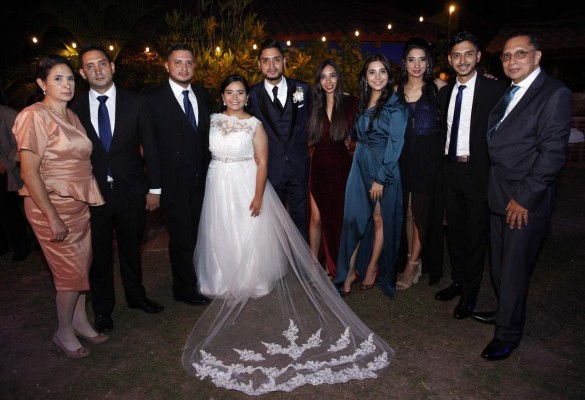 Amor y felicidad para los recién casados