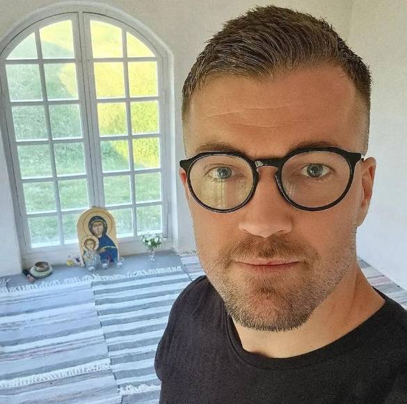 Oskar Arngården, el cura “sexy” que triunfa haciendo crossfit