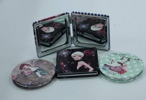 Obras de arte estampadas en carteras