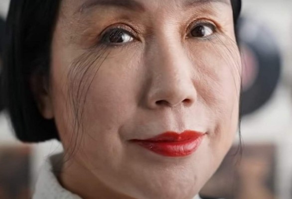 You Jianxia, la mujer con las pestañas más largas del mundo (FOTOS)
