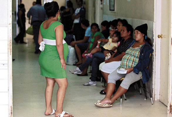 Mora ginecológica se sacará en 2012 en hospital Escuela