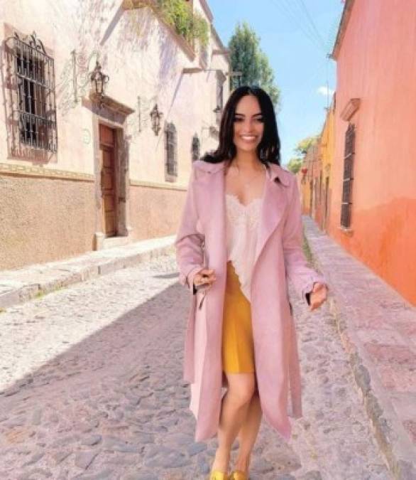 Alejandra Castañeda, la prima de Yuya que sorprende por su parecido con Kylie Jenner  