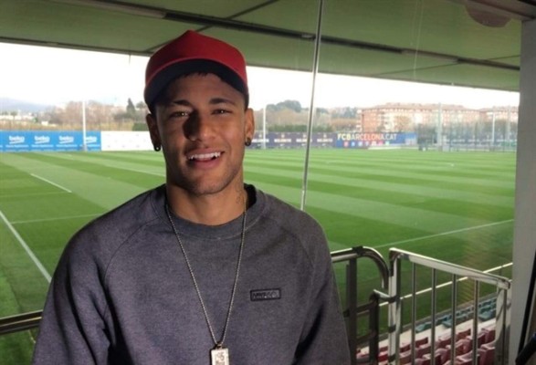 Neymar dice 'no' al tráfico ilegal de especies