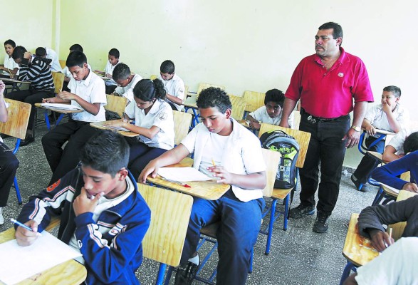 Honduras: Informe aplaza a los maestros en ciencias naturales