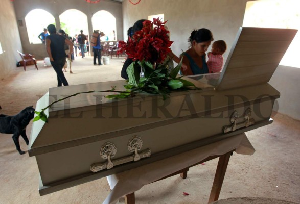 Velan a pequeño héroe que murió por salvar a su madre en Tegucigalpa