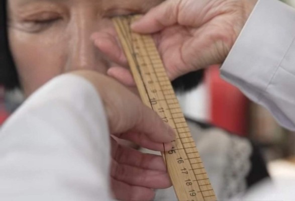 You Jianxia, la mujer con las pestañas más largas del mundo (FOTOS)