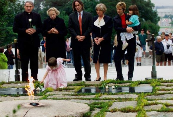 Así era Saoirse, la bella nieta de 'Bobby' Kennedy que murió por sobredosis