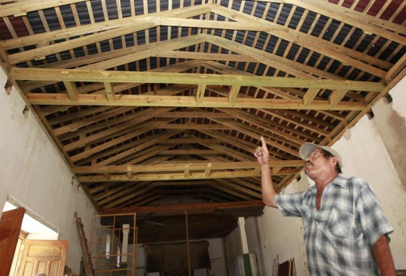 Manos que renuevan obras patrimoniales