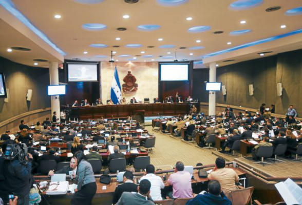 Concluyen dictamen de presupuesto 2012