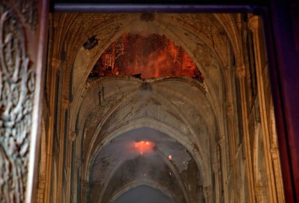 Así quedó la catedral de Notre Dame después del incendio