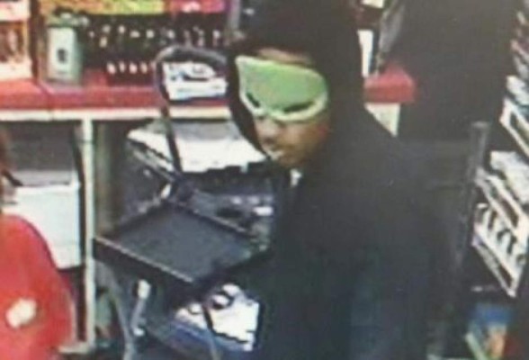 'Tortuga Ninja' roba tienda de comestibles