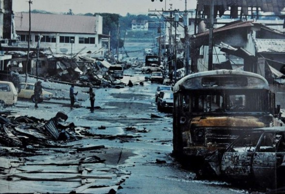 Afectados panameños por invasión EEUU exigen día de duelo&nbsp;&nbsp;&nbsp;