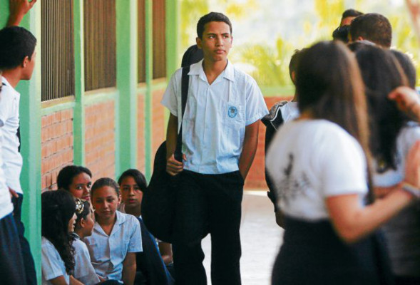 Kevin, un destacado guitarrista de la ENM