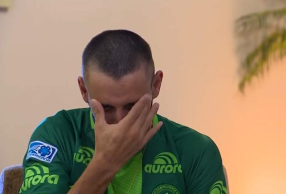 Alan Ruschel contó cómo un compañero del Chapecoense le salvó la vida en el avión