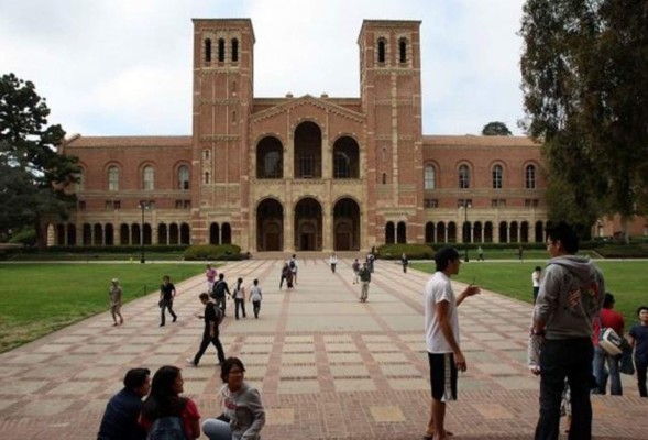 Apuñalan a 5 estudiantes en universidad de California&nbsp;&nbsp;