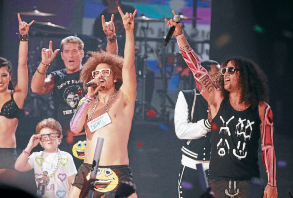 El reventón llega a Honduras con el grupo LFMAO