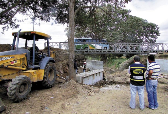 A punto de finalizar construcción de puente en Cuyalí