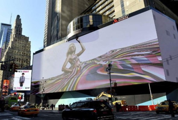 Times Square en Nueva York exhibe la pantalla más grande del mundo