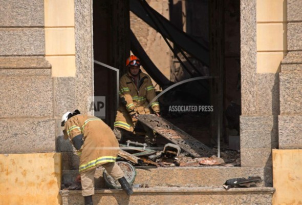 Francia dispuesta a ayudar en la restauración del Museo Nacional en Río