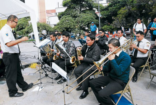 Niños en Honduras recuerdan su derecho a protección y desarrollo