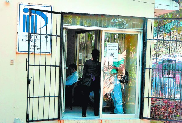 MP ya tiene 400 denuncias por corrupción