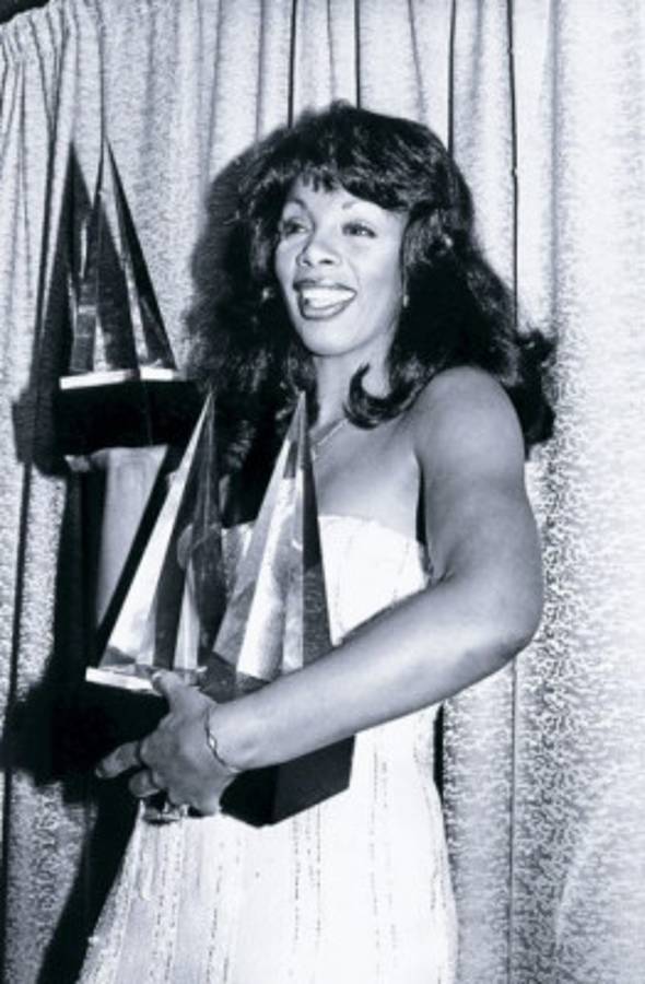 Fallece de cáncer Donna Summer, la reina de la música disco