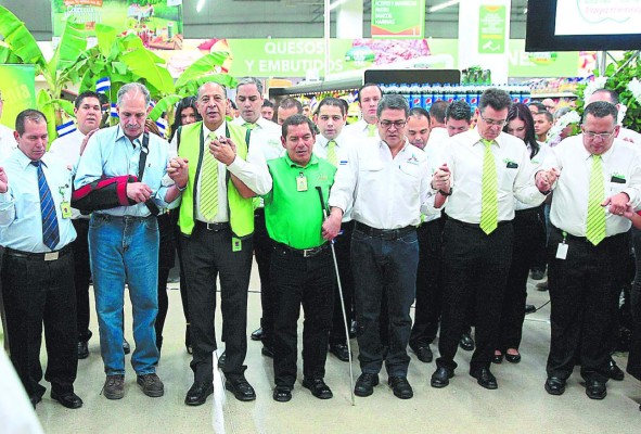 Inauguran la tienda 35 de La Colonia en Honduras