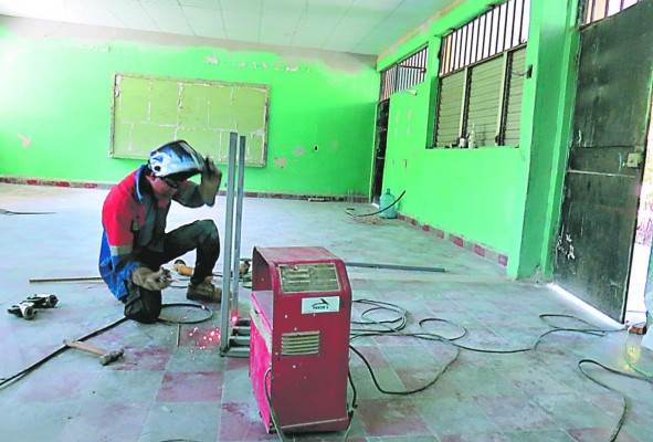 Honduras: Comayagua inicia clases con centros remozados