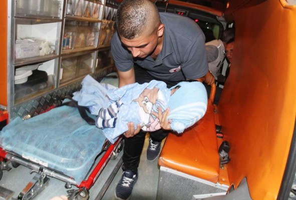 Bebé palestino muere por gases lacrimógenos israelíes