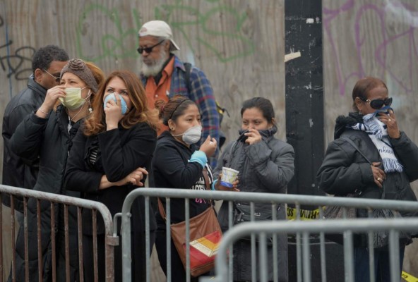 Dos muertos y 18 heridos en derrumbe de un edificio en Nueva York