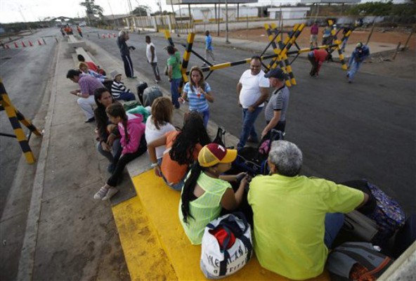 Maduro y Santos se reúnen en medio de crisis fronteriza