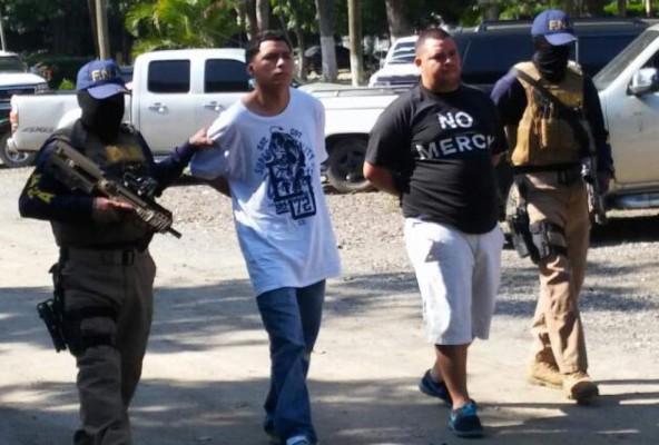 Honduras: Capturan a dos supuestos cabecillas de la pandilla 18 en San Pedro Sula