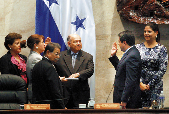 No asistiré a plenos donde se integren personas no electas transparentemente
