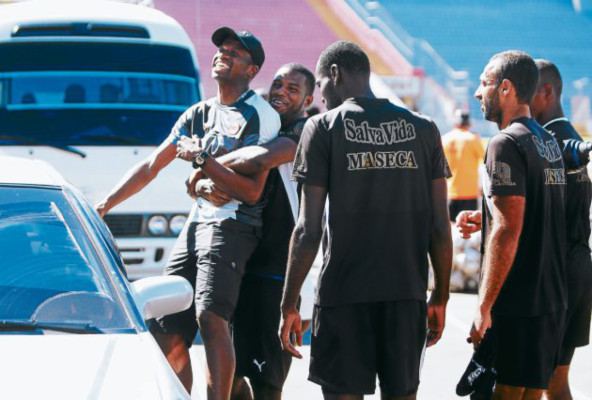 'El asado lo invita Boniek”