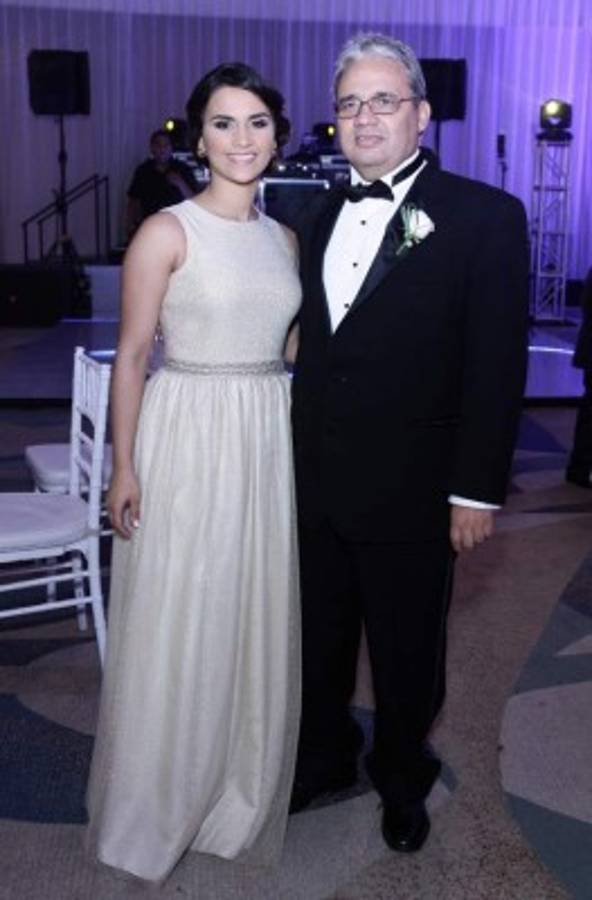 Brindis nupcial para sellar su felicidad