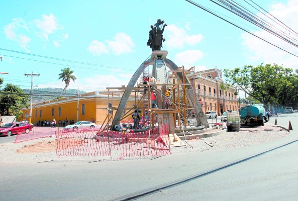 Construcción de cinco pasos aéreos y un túnel inicia en junio