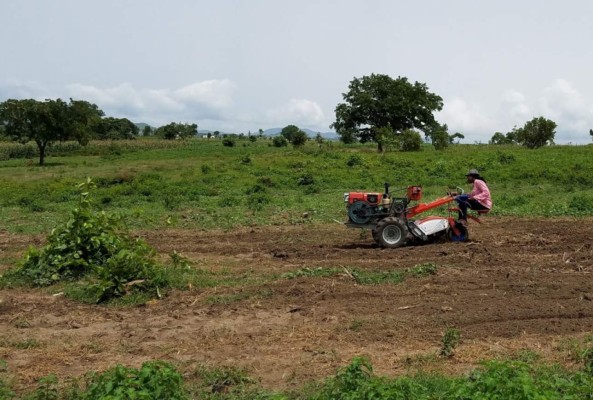 'The 'Smart Tractor' is a smart two-wheeled tractor with GPS antennas that allows tracking its use.