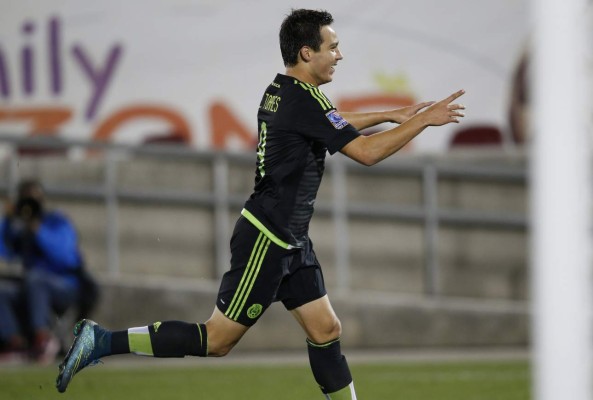 por el trono ANTE EL TRI