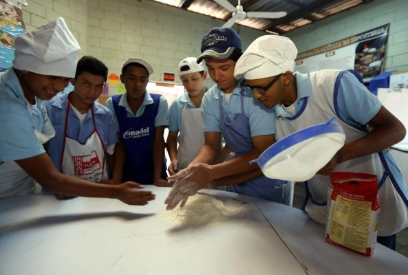 Cecaes, un centro donde la esperanza grita auxilio