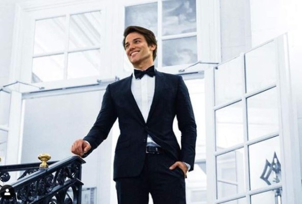 Gabriel Prado, el guapo doctor brasileño que enamora a sus fans con su atractivo