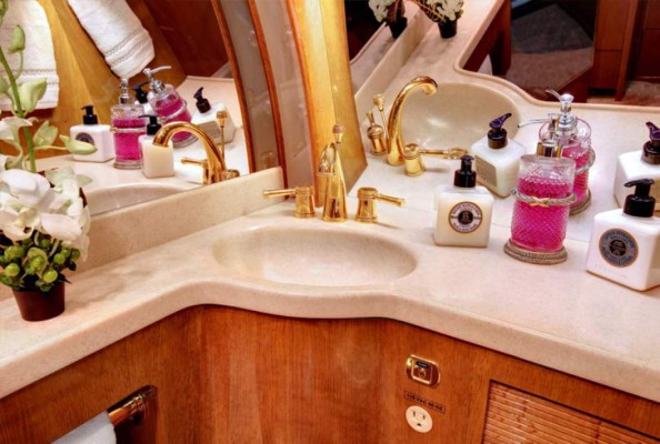 FOTOS: Así es por dentro el lujoso y nuevo avión de Leo Messi